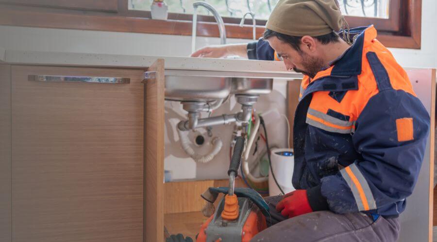 Local tankless water heater installation in Waterloo, WI